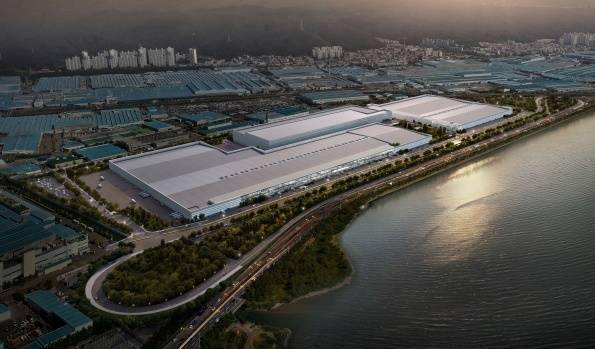 现代宣布投资2万亿韩元在蔚山建新厂押注电动汽车，年产能20万辆