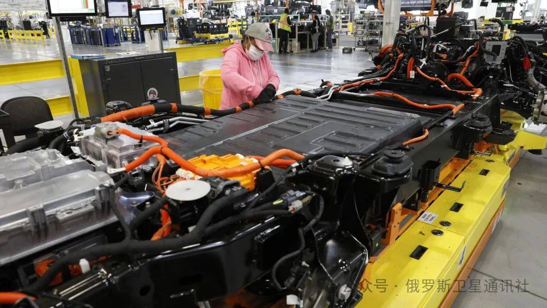 中国主导电动汽车电池回收，引发美国积极参与竞争